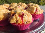 Jostaberry Muffins With Crumbles 1